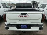 Used 2024 GMC Sierra 2500 AT4 image 5