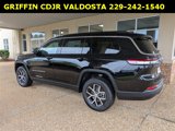 Used 2025 Jeep Grand Cherokee L Limited w/ Luxury Tech Group II image 4