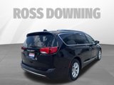 Used 2019 Chrysler Pacifica Touring-L Plus w/ Tire & Wheel Group image 4
