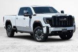 New 2025 GMC Sierra 2500 Denali Ultimate image 2