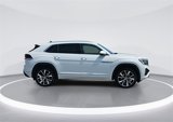 New 2025 Volkswagen Atlas Cross Sport SEL Premium R-Line image 2