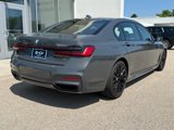 Used 2022 BMW 750i xDrive w/ Executive Package image 3
