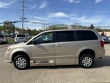 Used 2016 Dodge Grand Caravan SE w/ Quick Order Package 29E SE image 6