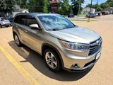 Used 2016 Toyota Highlander Limited image 2