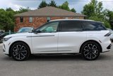 Used 2024 Lincoln Nautilus Reserve w/ Equipment Group 202A image 5