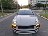 Used 2023 Porsche Macan image 2