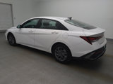 Used 2024 Hyundai Elantra SEL image 3