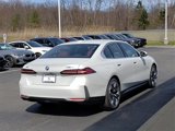 New 2025 BMW i5 xDrive40 w/ Premium Package image 5