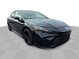 Used 2025 Toyota Camry SE image 2