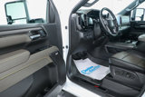Used 2024 Chevrolet Silverado 2500 ZR2 w/ Technology Package image 3