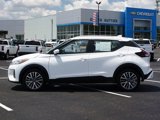 Used 2024 Nissan Kicks SV image 3