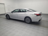 Used 2023 Nissan Altima 2.5 SV image 3