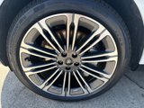 New 2025 Land Rover Range Rover Long Wheelbase SE image 3