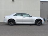 Used 2022 Chrysler 300 Touring image 2