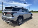 New 2025 Chevrolet Traverse LT image 4