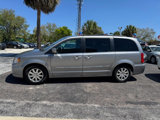 Used 2016 Chrysler Town & Country Touring image 4