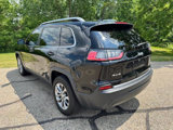 Used 2019 Jeep Cherokee Latitude Plus w/ Comfort/Convenience Group image 3