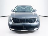 Used 2024 Kia Sorento S image 2