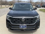 Certified 2025 Volkswagen Atlas SEL Premium R-Line image 3