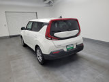 Used 2022 Kia Soul LX image 5