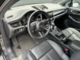 Certified 2025 Porsche Macan image 4