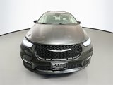 Used 2022 Chrysler Pacifica Touring-L image 2