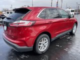 Used 2023 Ford Edge SEL image 3