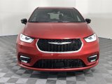 New 2025 Chrysler Pacifica Select image 3