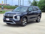 New 2025 Mitsubishi Outlander SE image 2