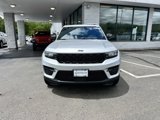New 2025 Jeep Grand Cherokee Altitude image 2