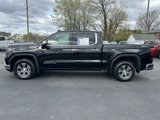 Certified 2025 GMC Sierra 1500 SLT image 3