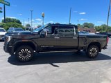 Used 2024 GMC Sierra 2500 Denali Ultimate image 5