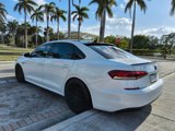 Used 2020 Volkswagen Passat 2.0T R-Line image 5
