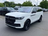 New 2025 Lincoln Navigator Reserve image 3