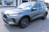 Used 2024 Ford Escape SE w/ Class II Trailer Tow Package image 2