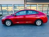 Used 2018 Hyundai Accent SE image 2