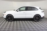 Used 2025 Porsche Cayenne image 2