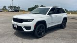 New 2025 Jeep Grand Cherokee Limited w/ Black Appearance Package image 4