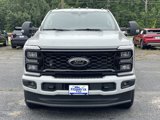 New 2025 Ford F250 4x4 Crew Cab Super Duty image 2