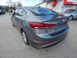 Used 2017 Hyundai Elantra SE image 3