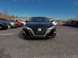 Used 2022 Nissan Altima 2.5 SV w/ SV Premium Package image 3