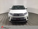Used 2017 Toyota Highlander LE image 2