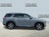 New 2025 Nissan Pathfinder Platinum image 4