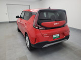 Used 2023 Kia Soul LX w/ LX Technology Package image 5