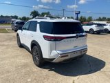 New 2025 Nissan Pathfinder SL w/ SL Premium Package image 4