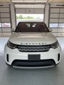 Used 2018 Land Rover Discovery HSE image 3