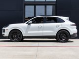 Certified 2025 Porsche Cayenne image 2