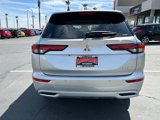 New 2025 Mitsubishi Outlander SEL image 4