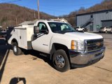 Used 2013 Chevrolet Silverado 3500 W/T w/ Snow Plow Prep Package image 3