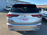 Used 2022 Mitsubishi Outlander SE image 4